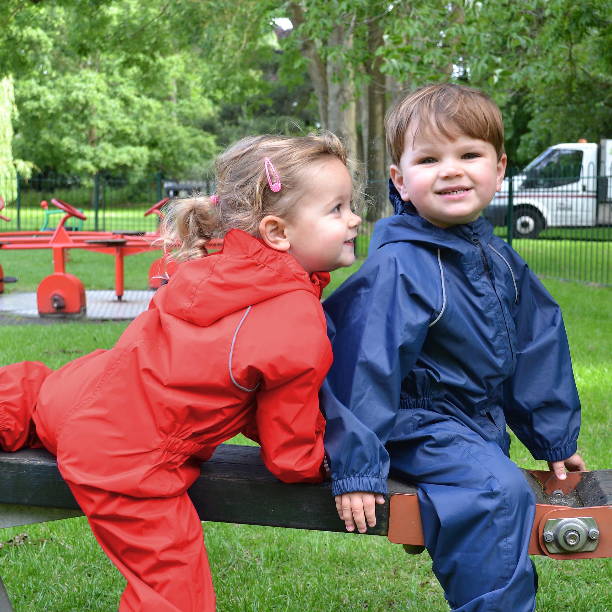 VALTRA: Child's reflective safety vest